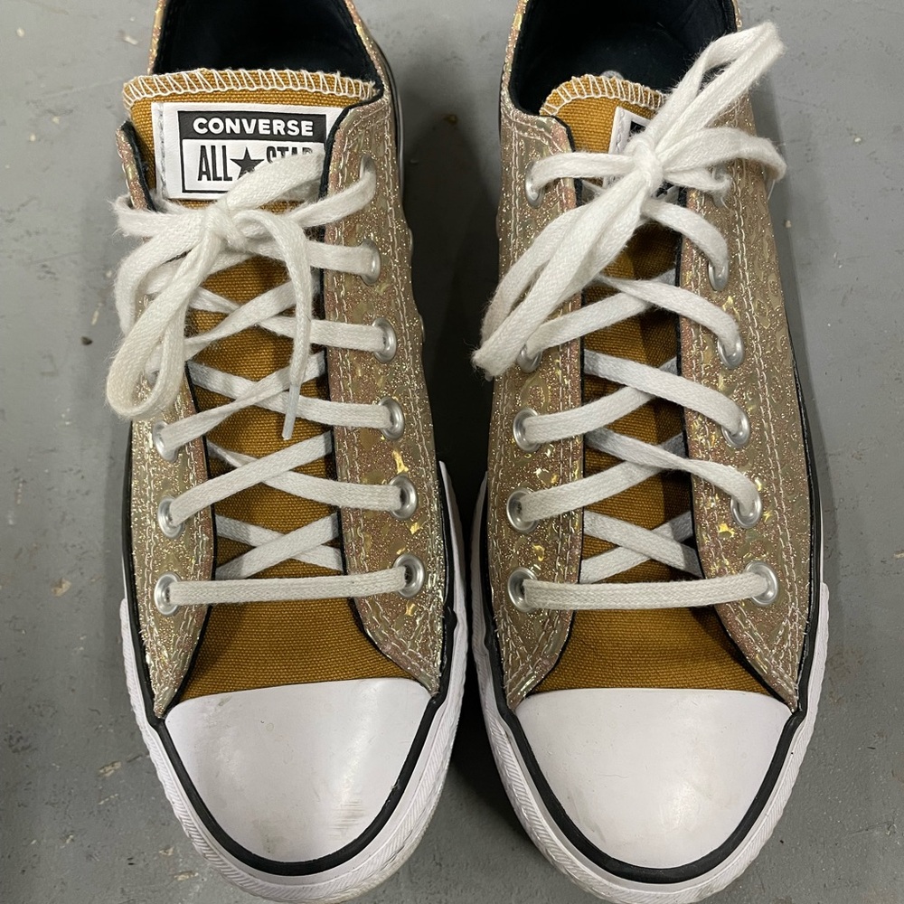 Women’s gold leopard print platform converse